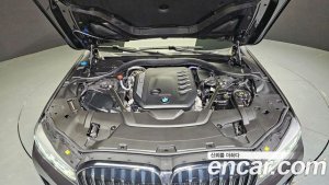 BMW 7-Series 730Ld xDrive Design Pure Excellence 2021 года из Южной Кореи