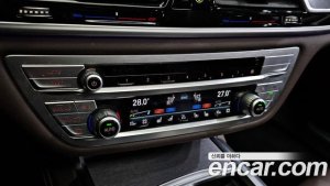 BMW 7-Series 730Ld xDrive Design Pure Excellence 2021 года из Южной Кореи