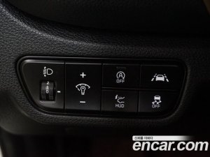 Kia Seltos Дизель 1.6 2WD 2020 года из Южной Кореи