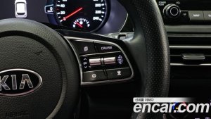 Kia Seltos Бензин 1.6 Turbo 2WD 2020 года из Южной Кореи