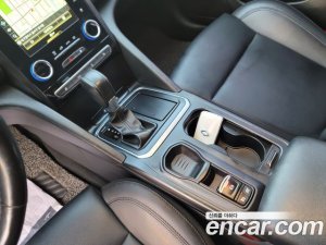 Renault-KoreaSamsung SM6 2.0 GDe SE 2020 года из Южной Кореи