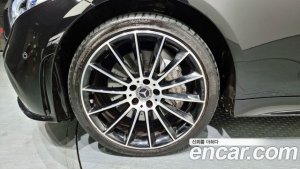 Mercedes-Benz CLS-Class CLS450 4MATIC AMG Line 2020 года из Южной Кореи
