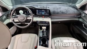 Hyundai AVANTE Inspiration 2021 года из Южной Кореи