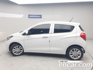 ChevroletGMDaewoo Spark Premium 2020 года из Южной Кореи