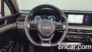 Kia K5 1.6 Turbo 2022 года из Южной Кореи