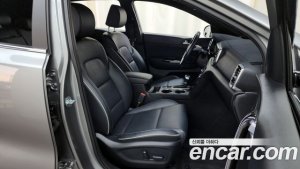 Kia Sportage Бензин 2.0 2WD 2022 года из Южной Кореи