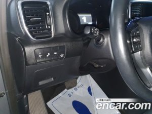 Kia Sportage Бензин 2.0 2WD 2022 года из Южной Кореи