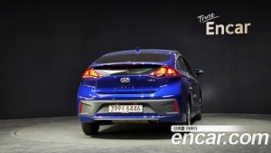 Hyundai Ioniq 1.6 HEV 2020 года из Южной Кореи