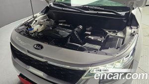 Kia Seltos Бензин 1.6 Turbo 2WD 2020 года из Южной Кореи