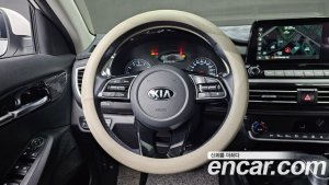 Kia Seltos Бензин 1.6 Turbo 2WD 2020 года из Южной Кореи