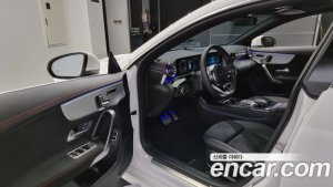 Mercedes-Benz CLA-Class CLA250 4MATIC 2020 года из Южной Кореи