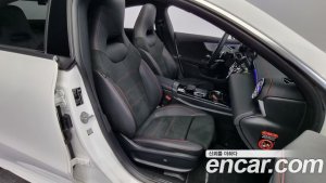 Mercedes-Benz CLA-Class CLA250 4MATIC 2020 года из Южной Кореи