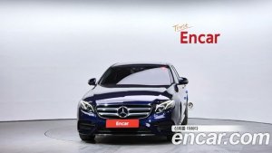 Mercedes-Benz E-Class E300 4MATIC AMG Line 2020 года из Южной Кореи