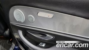 Mercedes-Benz E-Class E300 4MATIC AMG Line 2020 года из Южной Кореи