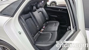 Kia K5 2.0 2020 года из Южной Кореи