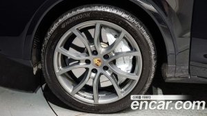 Porsche Cayenne 3.0 2020 года из Южной Кореи