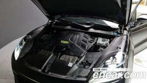 Porsche Cayenne 3.0 2020 года из Южной Кореи