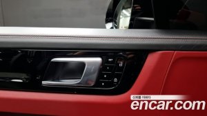 Porsche Cayenne 3.0 2020 года из Южной Кореи