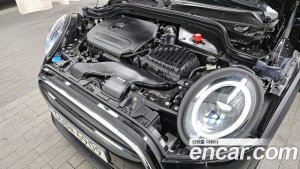 Mini Cooper CLASSIC Plus COMFORT PACK 2022 года из Южной Кореи