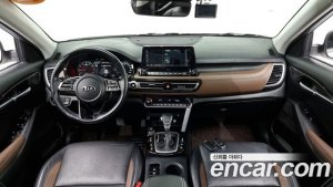 Kia Seltos Бензин 1.6 Turbo 2WD 2020 года из Южной Кореи