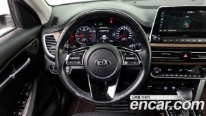Kia Seltos Бензин 1.6 Turbo 2WD 2020 года из Южной Кореи