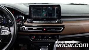 Kia Seltos Бензин 1.6 Turbo 2WD 2020 года из Южной Кореи