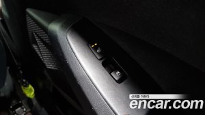 Kia Seltos Бензин 1.6 Turbo 2WD 2020 года из Южной Кореи