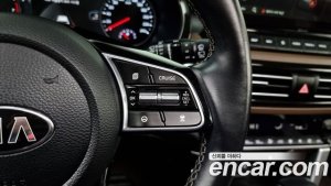 Kia Seltos Бензин 1.6 Turbo 2WD 2020 года из Южной Кореи