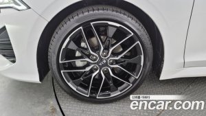 Kia K5 1.6 Turbo 2020 года из Южной Кореи