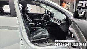 Hyundai AVANTE 1.6 2021 года из Южной Кореи