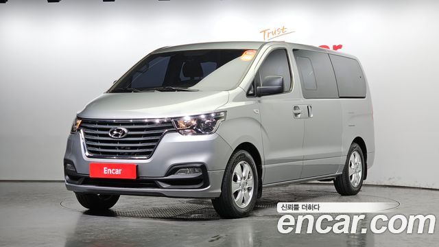 Hyundai Starex Wagon 12-Seater 2019 года из Кореи