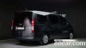 Hyundai Staria 4WD Tourer 11-Seater 2022 года из Южной Кореи