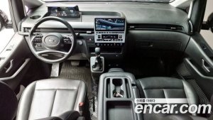 Hyundai Staria 4WD Tourer 11-Seater 2022 года из Южной Кореи