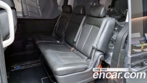 Hyundai Staria 4WD Tourer 11-Seater 2022 года из Южной Кореи