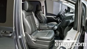 Hyundai Staria 4WD Tourer 11-Seater 2022 года из Южной Кореи