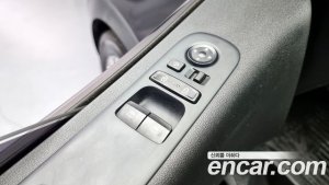 Hyundai Staria 4WD Tourer 11-Seater 2022 года из Южной Кореи