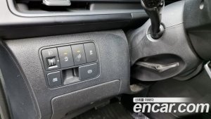 Hyundai Staria 4WD Tourer 11-Seater 2022 года из Южной Кореи