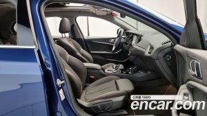 BMW 1-Series 118d Sport 2021 года из Южной Кореи