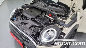 Mini Clubman High 2021 года из Южной Кореи