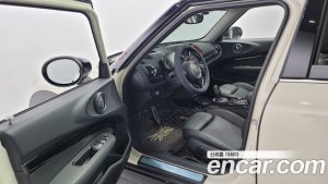 Mini Clubman High 2021 года из Южной Кореи