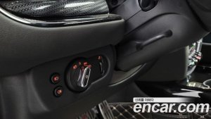 Mini Clubman High 2021 года из Южной Кореи