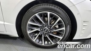 Hyundai Sonata 1.6 Turbo 2022 года из Южной Кореи
