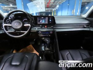 Hyundai AVANTE Modern 2021 года из Южной Кореи