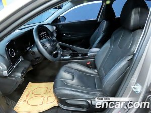 Hyundai AVANTE Modern 2021 года из Южной Кореи