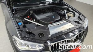 BMW X4 xDrive20i M Sport X 2021 года из Южной Кореи