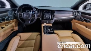 Volvo S90 T8 AWD Inscription 2021 года из Южной Кореи