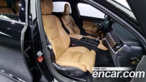 Volvo S90 T8 AWD Inscription 2021 года из Южной Кореи