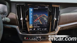 Volvo S90 T8 AWD Inscription 2021 года из Южной Кореи