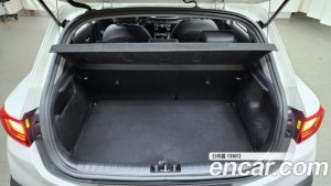 Kia Stonic 1.4 2020 года из Южной Кореи