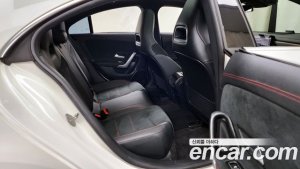 Mercedes-Benz CLA-Class CLA250 4MATIC 2020 года из Южной Кореи